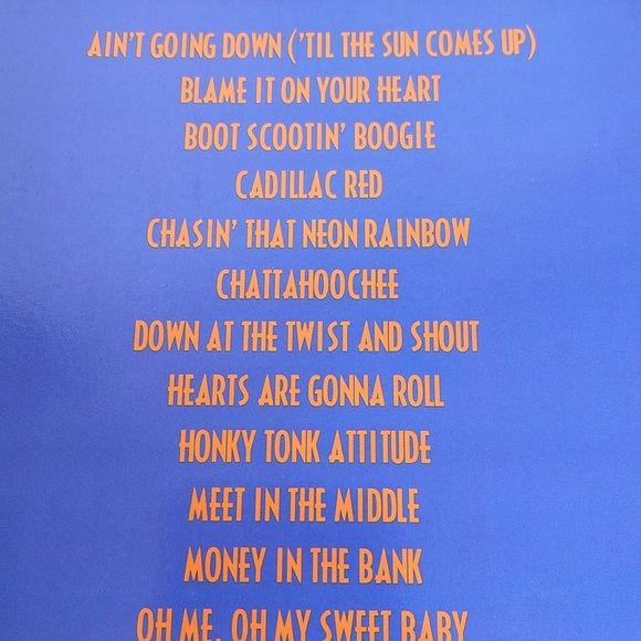 Guitar sheet music Country Music paperback bound book guitar notes - Picture 9 of 14